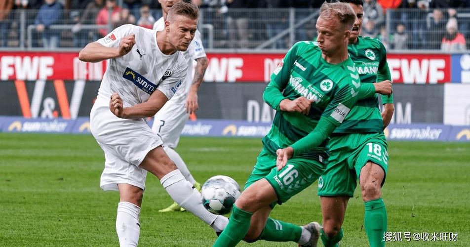 Juventus đấu Với Sevilla